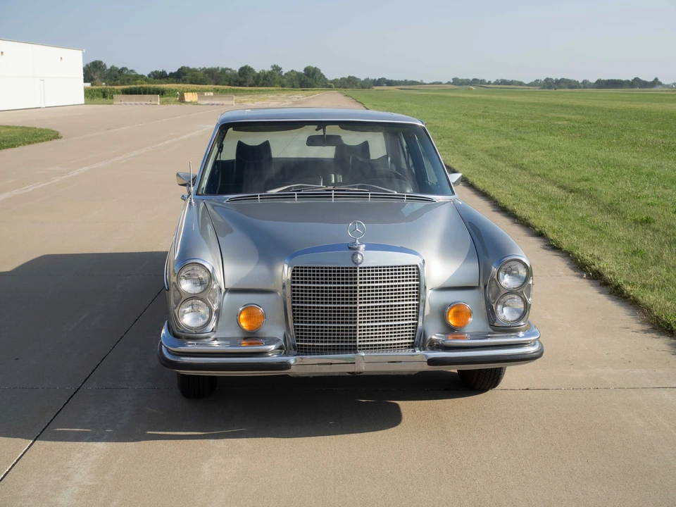 1973 Mercedes-Benz W108 & W109 - Image 2 of 31