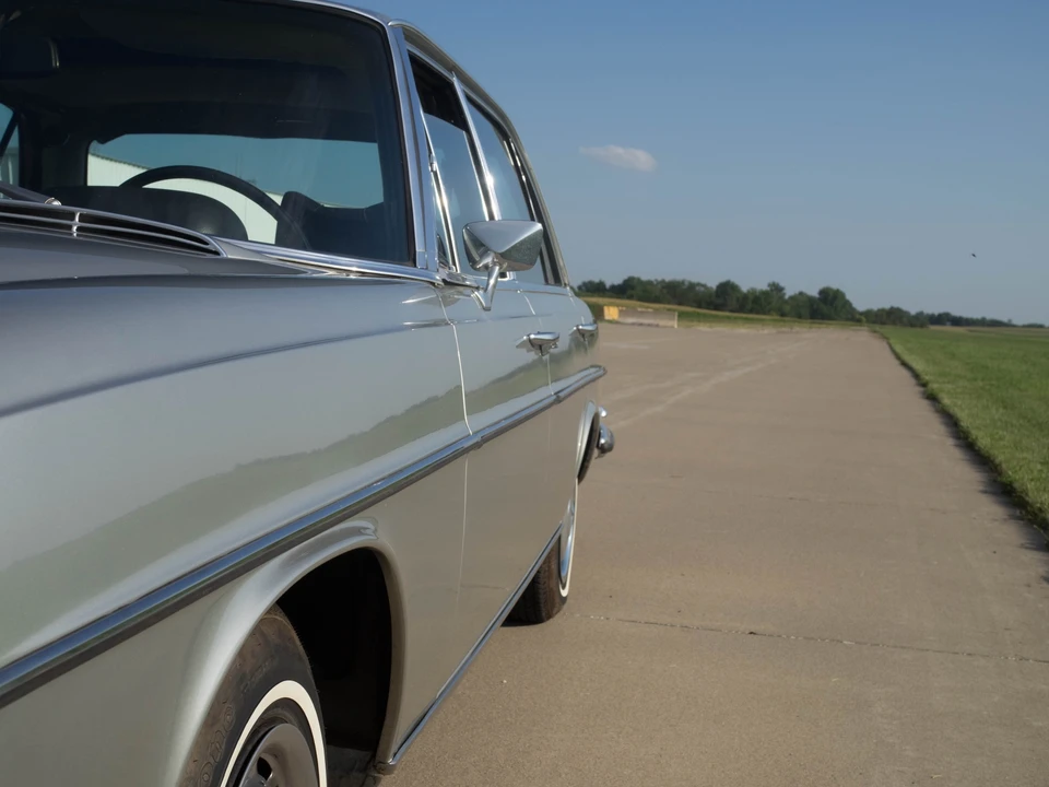1973 Mercedes-Benz W108 & W109 - Image 16 of 31
