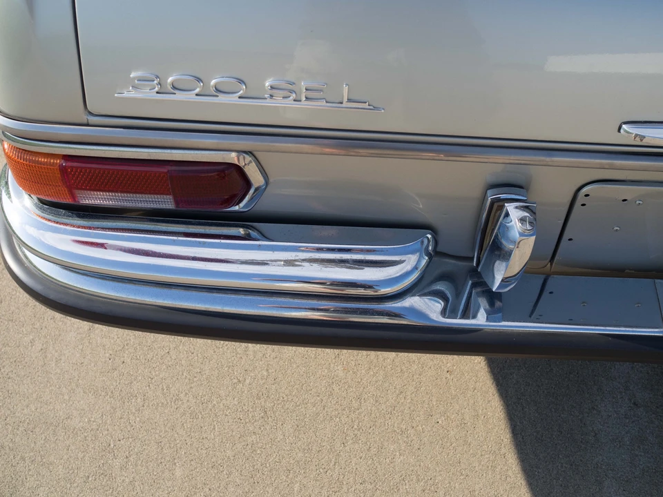 1973 Mercedes-Benz W108 & W109 - Image 23 of 31