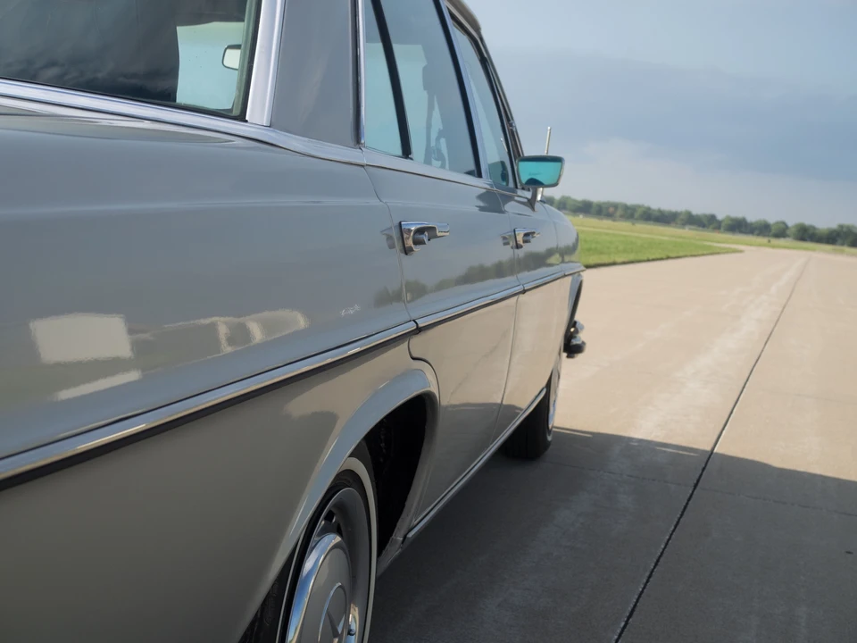 1973 Mercedes-Benz W108 & W109 - Image 18 of 31
