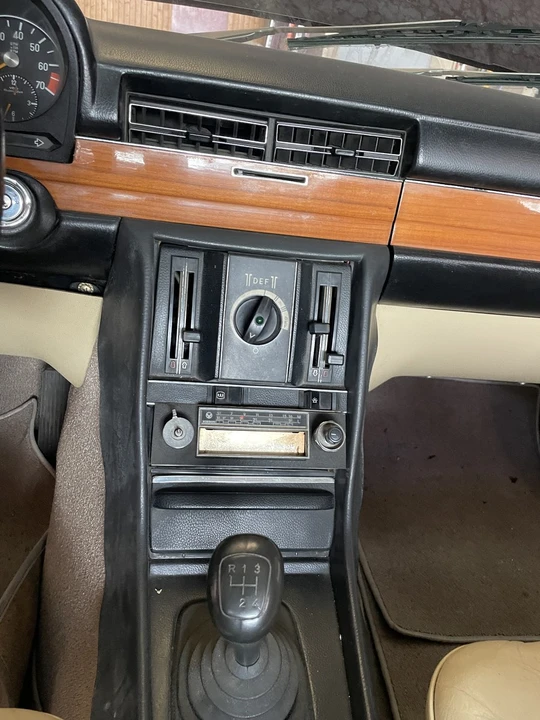 1973 Mercedes-Benz W116 S-Class - Image 20 of 30
