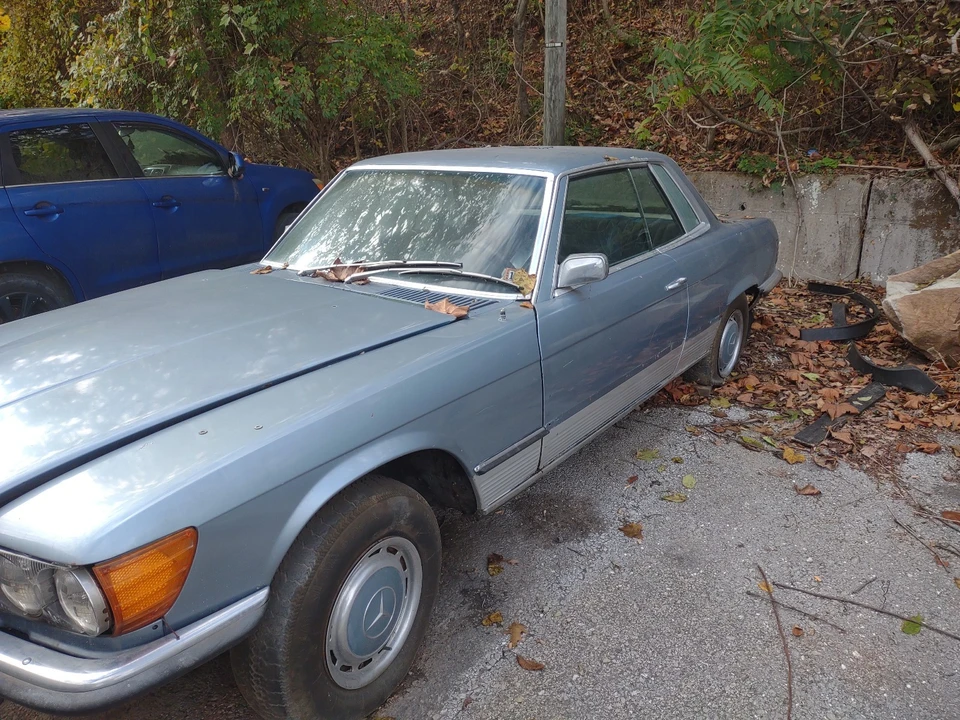 1973 Mercedes-Benz C107 SLC - Image 2 of 4