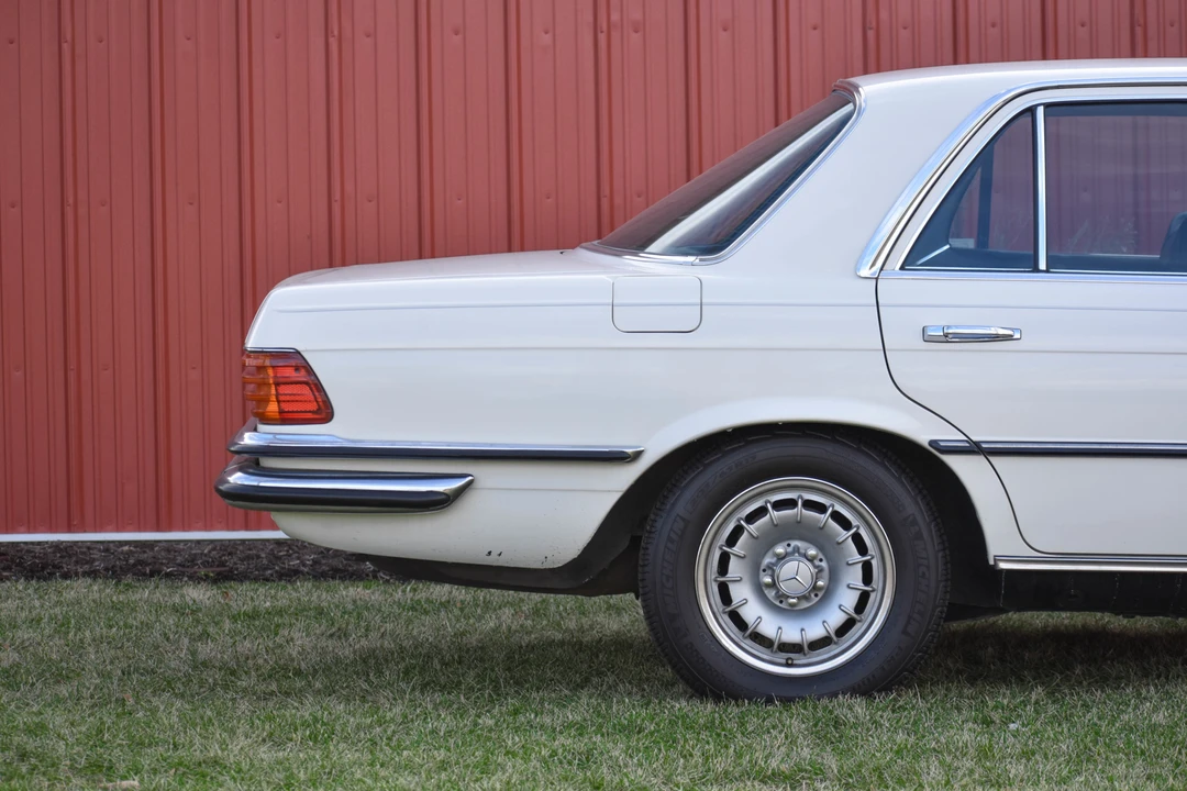 1973 Mercedes-Benz W116 S-Class - Image 16 of 31