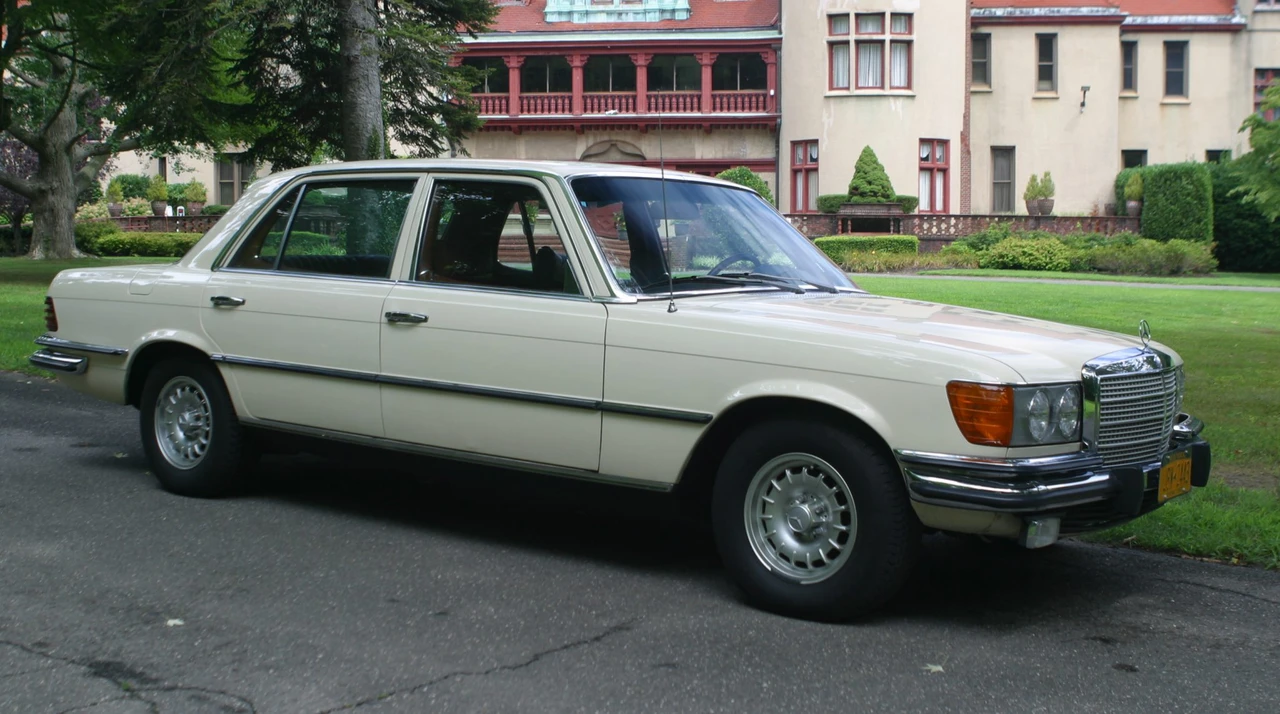 1973 Mercedes-Benz W116 S-Class - Image 17 of 31