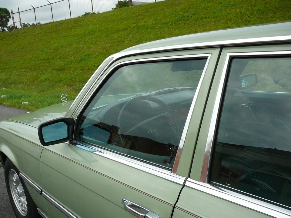 1973 Mercedes-Benz W116 S-Class - Image 15 of 31
