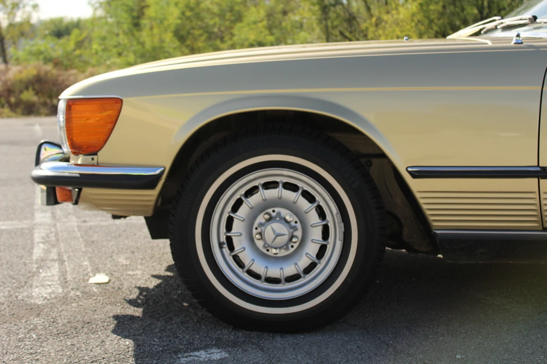 1973 Mercedes-Benz C107 SLC - Image 29 of 31