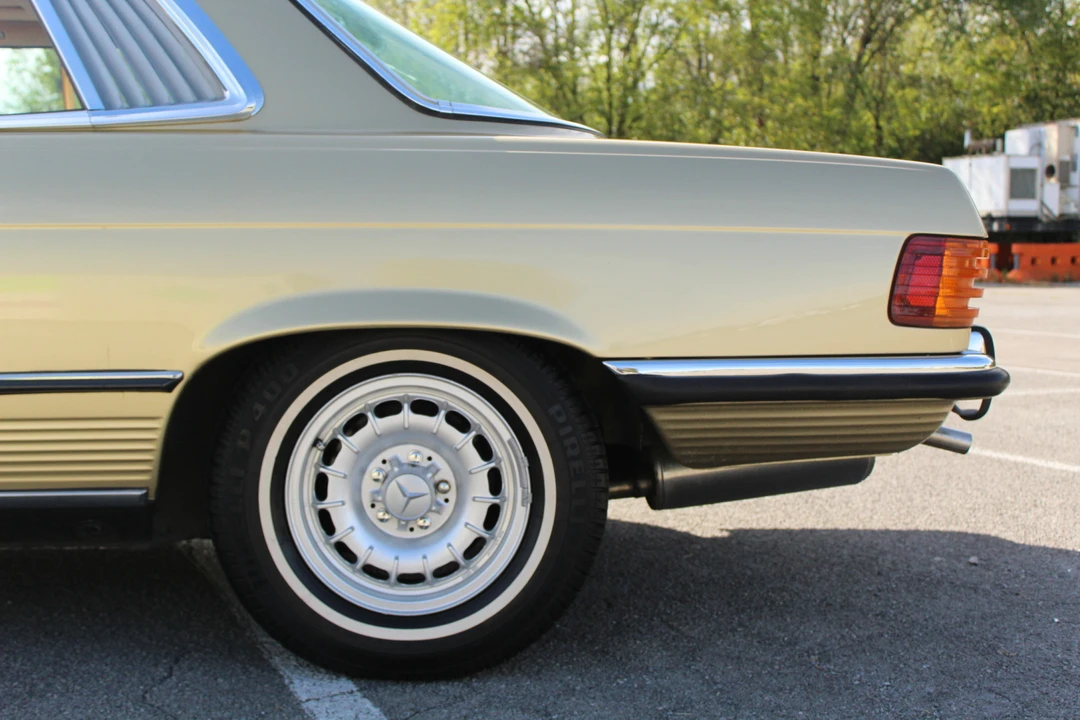 1973 Mercedes-Benz C107 SLC - Image 30 of 31