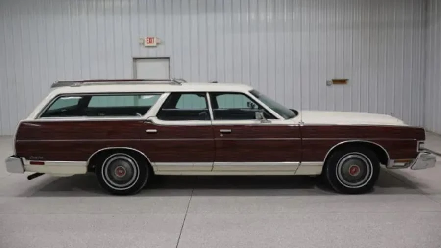 1973 Mercury Colony Park - Image 2 of 10