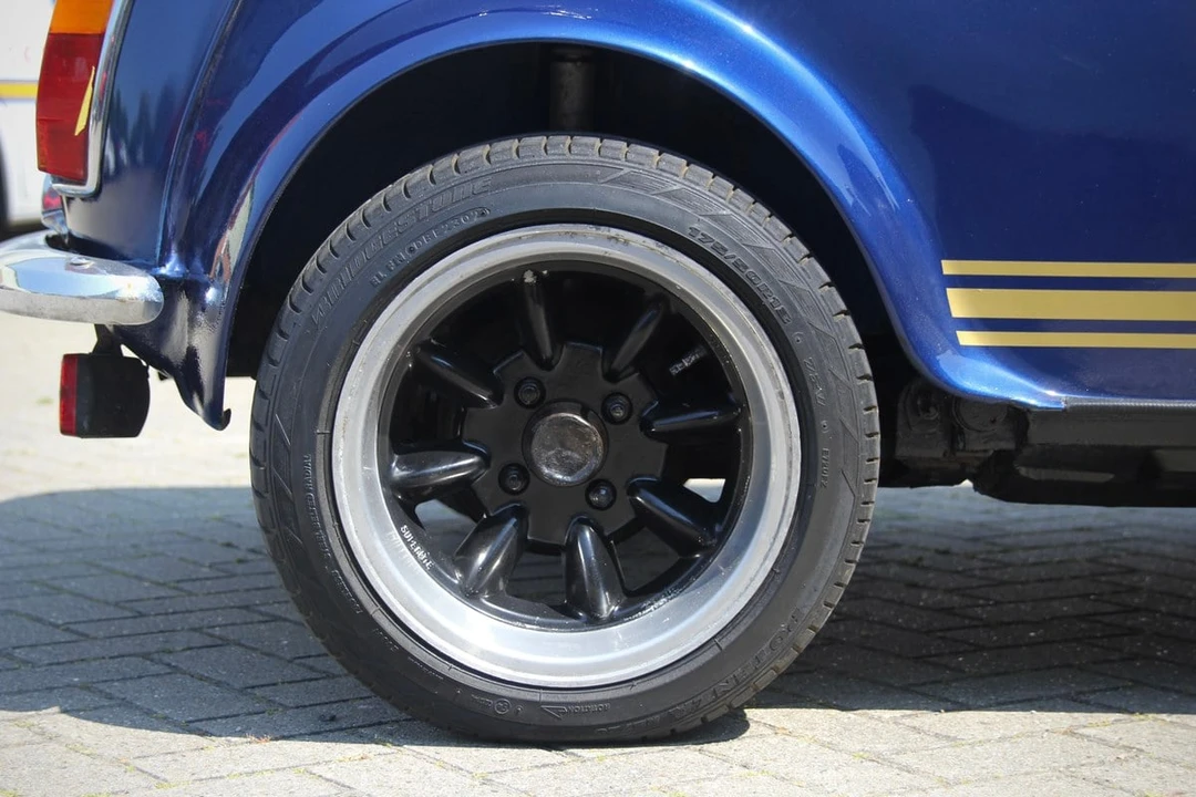 1973 Morris - Image 12 of 30