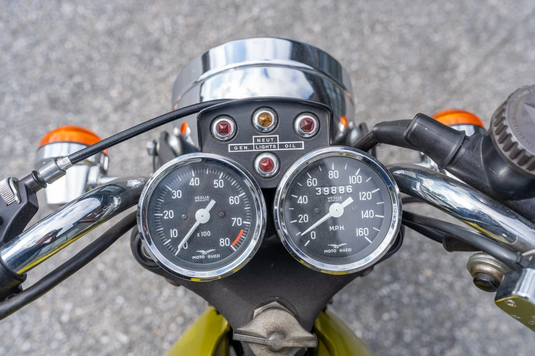 1973 Moto Guzzi V7 (1965-1974) - Image 30 of 31