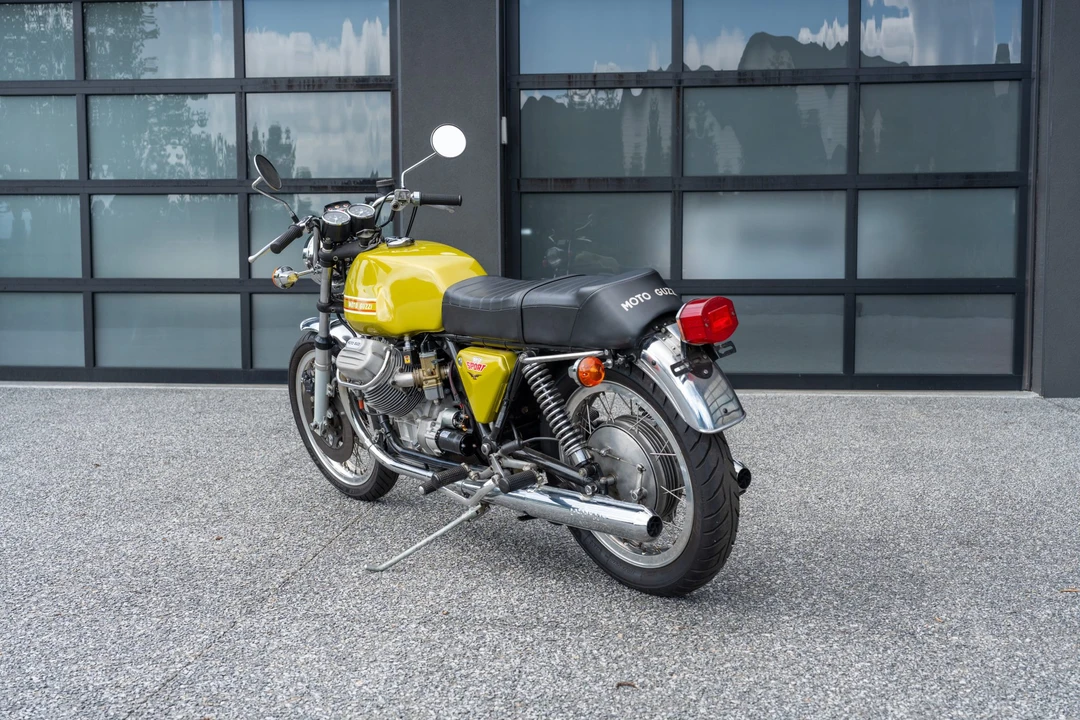 1973 Moto Guzzi V7 (1965-1974) - Image 7 of 31