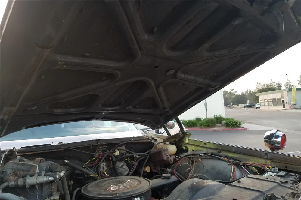 1973 Oldsmobile Custom Cruiser - Image 3 of 5