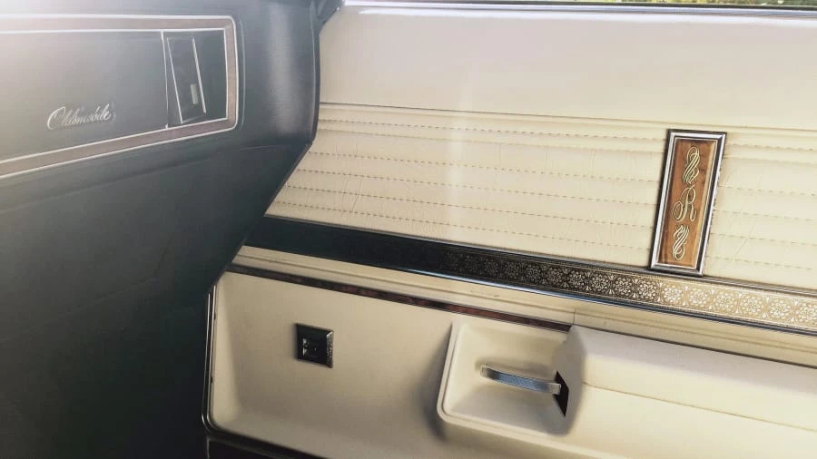1973 Oldsmobile 88 - Image 3 of 11