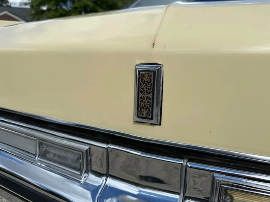 1973 Oldsmobile 98 - Image 10 of 23