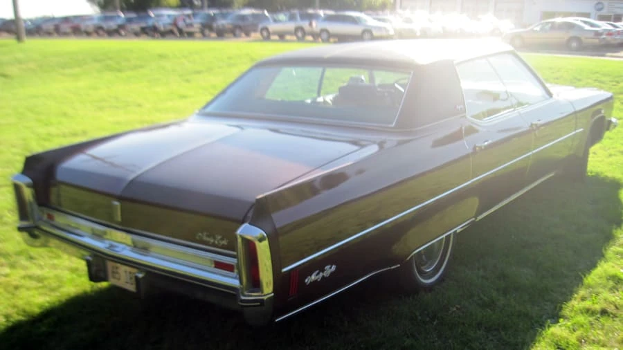 1973 Oldsmobile 98 - Image 3 of 10