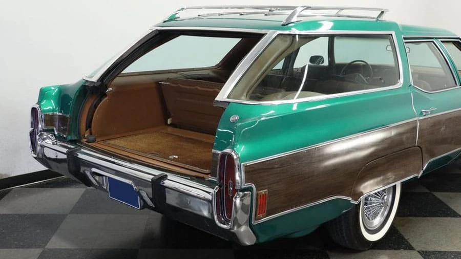 1973 Oldsmobile Custom Cruiser - Image 7 of 14