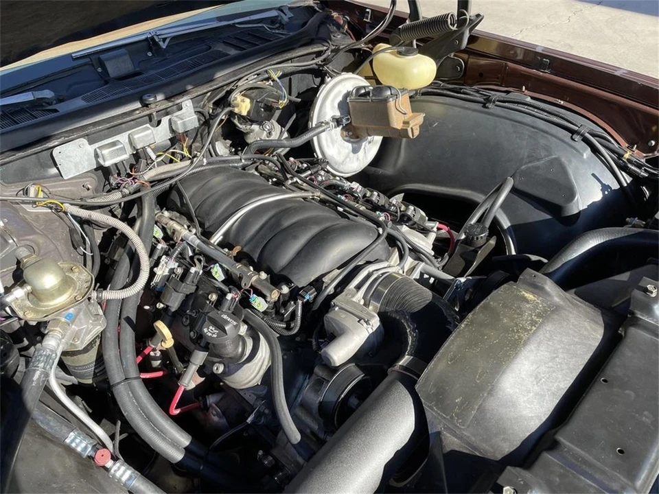 1973 Oldsmobile Cutlass 4th Gen - Image 25 of 31