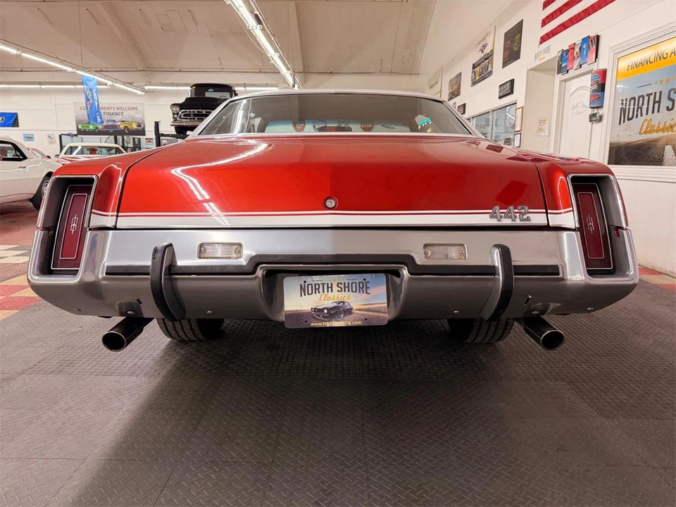 1973 Oldsmobile Cutlass 4th Gen - Image 14 of 31