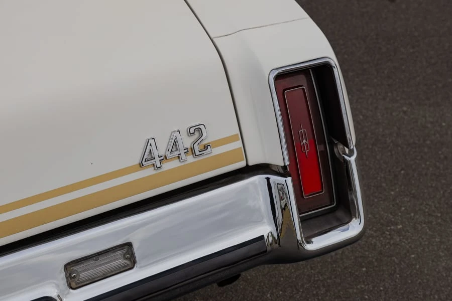1973 Oldsmobile Cutlass 4th Gen - Image 9 of 29