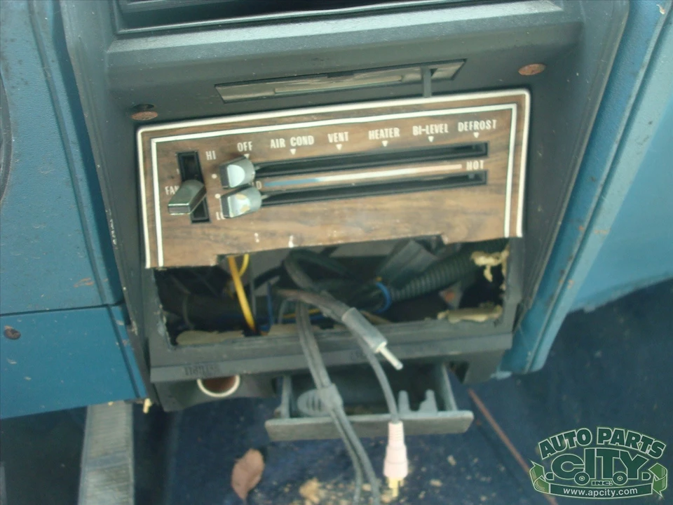 1973 Oldsmobile Cutlass Supreme - Image 30 of 31
