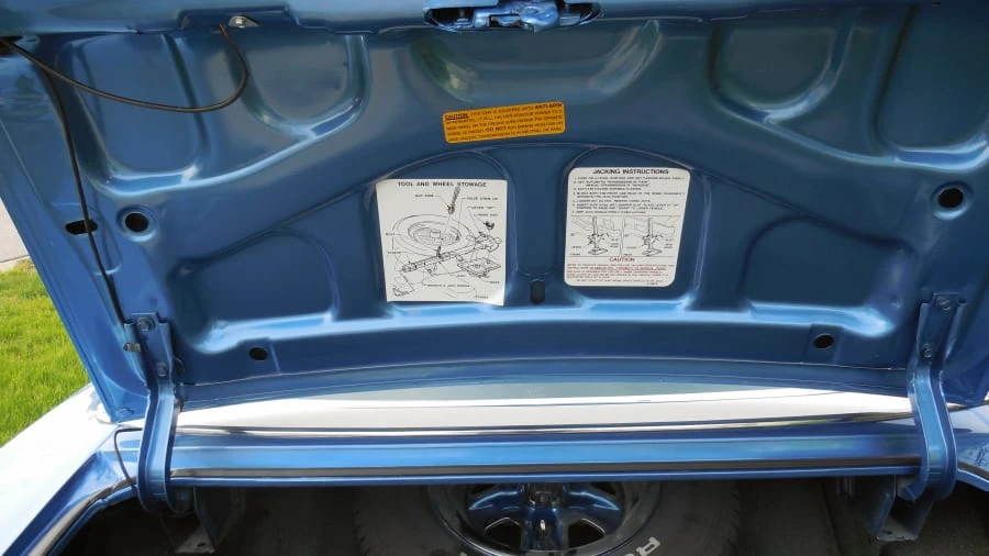 1973 Oldsmobile Cutlass 4th Gen - Image 8 of 12