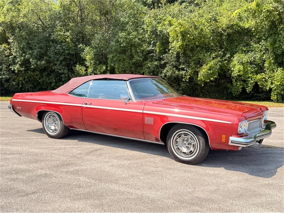 1973 Oldsmobile 88 - Image 3 of 31