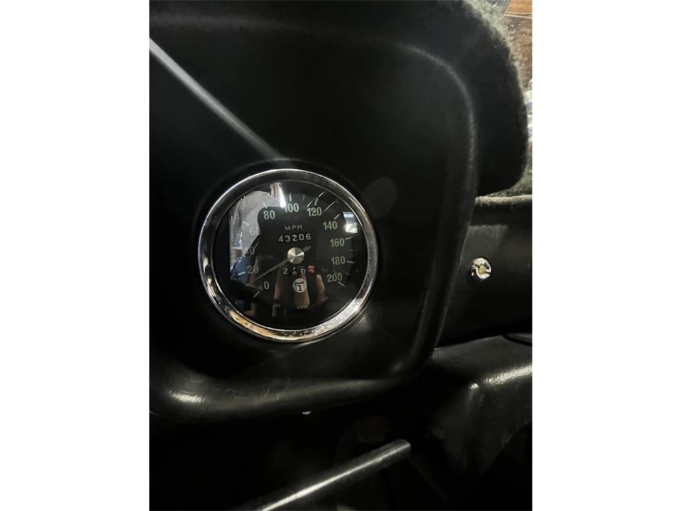 1973 DeTomaso Pantera - Image 25 of 26