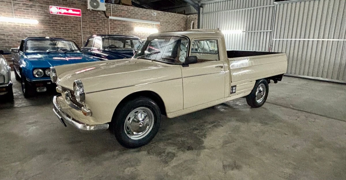 1973 Peugeot - Image 2 of 30