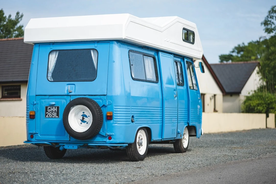 1973 Peugeot - Image 5 of 30