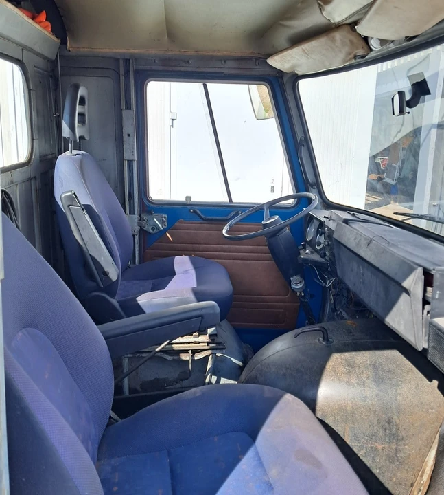 1973 Peugeot 504 - Image 13 of 30
