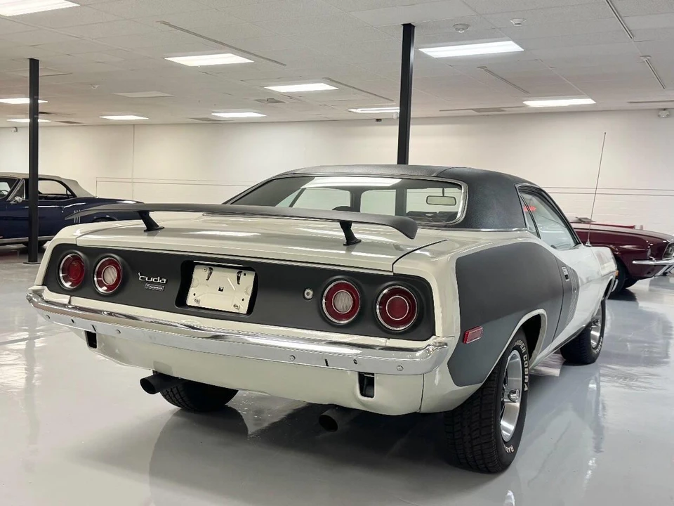 1973 Plymouth 'Cuda 3rd Gen Coupe - Image 29 of 31