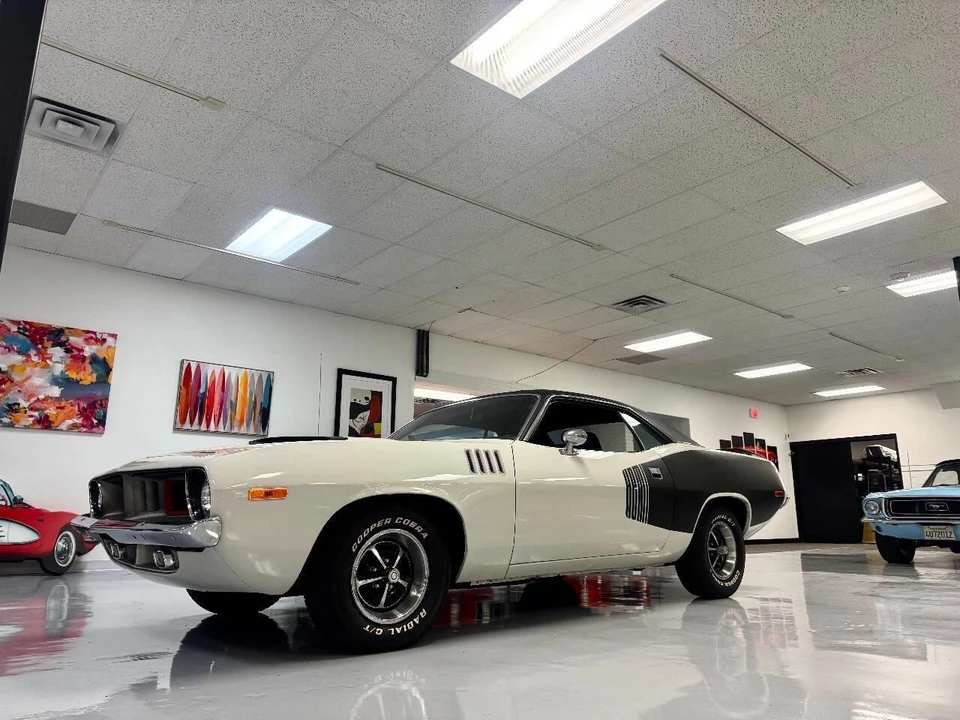 1973 Plymouth 'Cuda 3rd Gen Coupe - Image 6 of 31