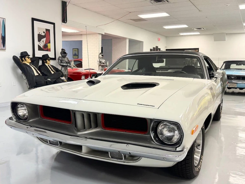 1973 Plymouth 'Cuda 3rd Gen Coupe - Image 23 of 31