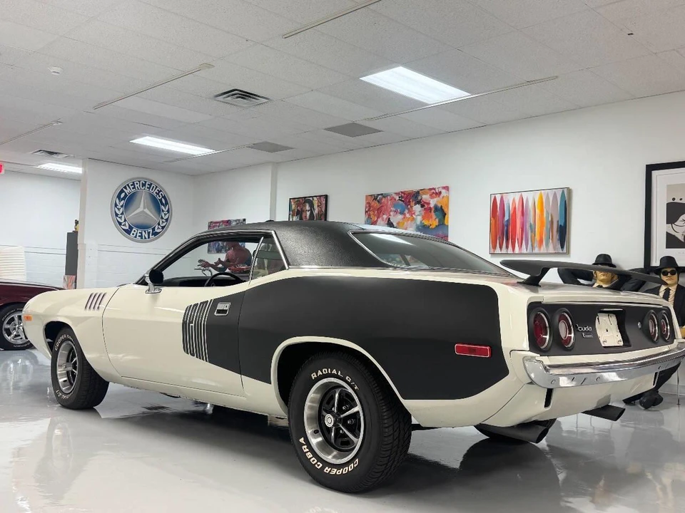 1973 Plymouth 'Cuda 3rd Gen Coupe - Image 22 of 31