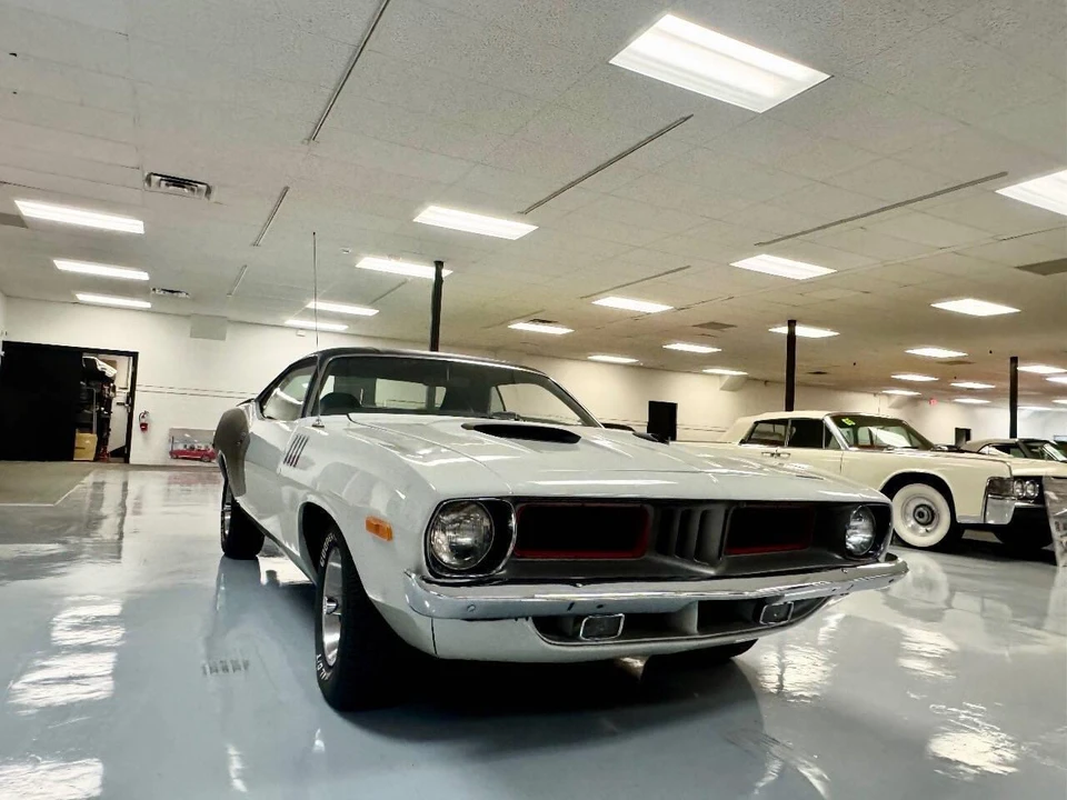 1973 Plymouth 'Cuda 3rd Gen Coupe - Image 24 of 31