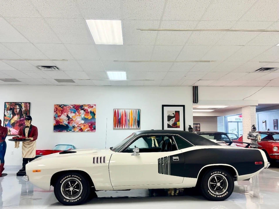 1973 Plymouth 'Cuda 3rd Gen Coupe - Image 9 of 31