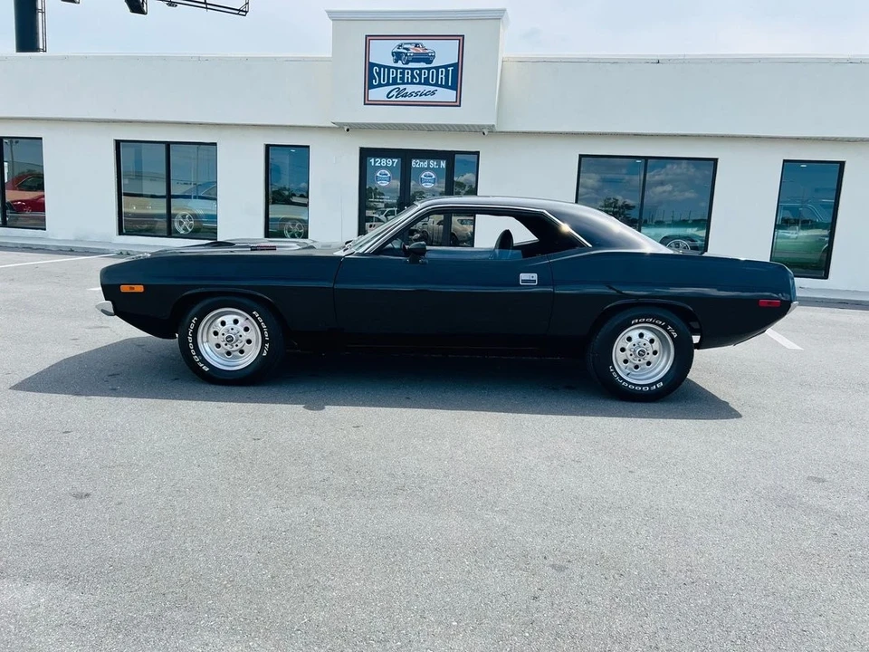 1973 Plymouth 'Cuda 3rd Gen Coupe - Image 2 of 12