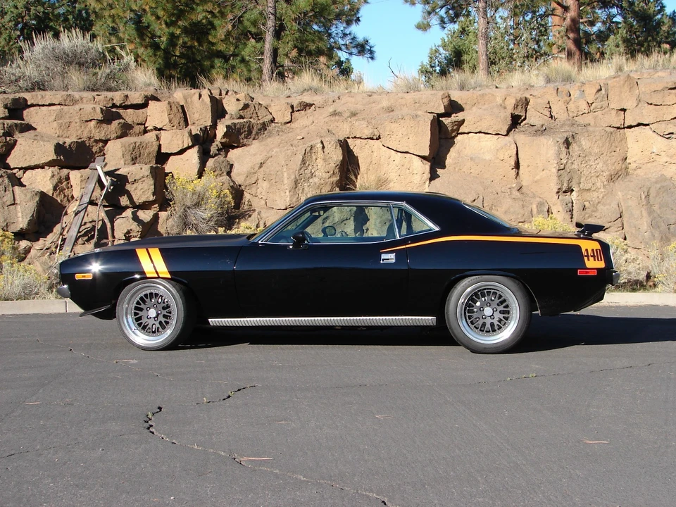 1973 Plymouth 'Cuda 3rd Gen Coupe - Image 20 of 21