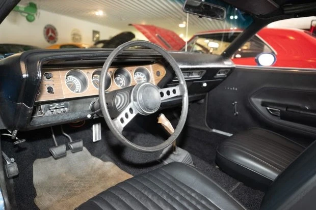 1973 Plymouth 'Cuda 3rd Gen Coupe - Image 5 of 8