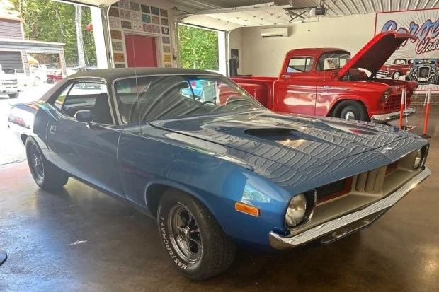 1973 Plymouth 'Cuda 3rd Gen Coupe - Image 3 of 8