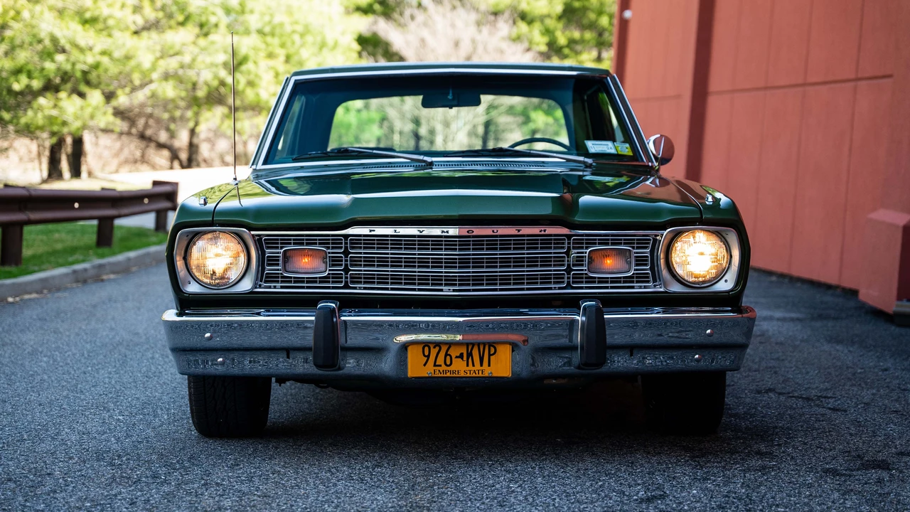1973 Plymouth Valiant - Image 11 of 30