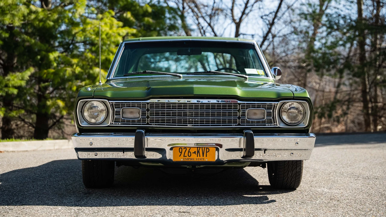 1973 Plymouth Valiant - Image 9 of 30