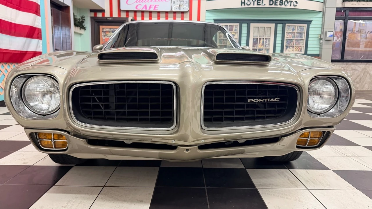 1973 Pontiac Firebird 2nd Gen - Image 7 of 21