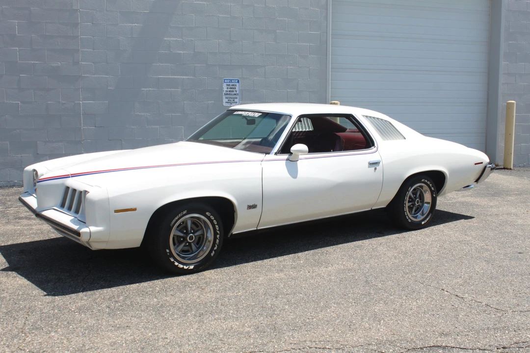 1973 Pontiac Grand Am - Image 2 of 31