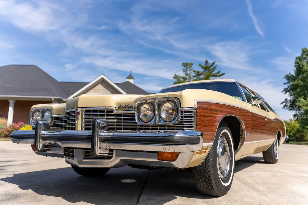 1973 Pontiac Safari - Image 4 of 31