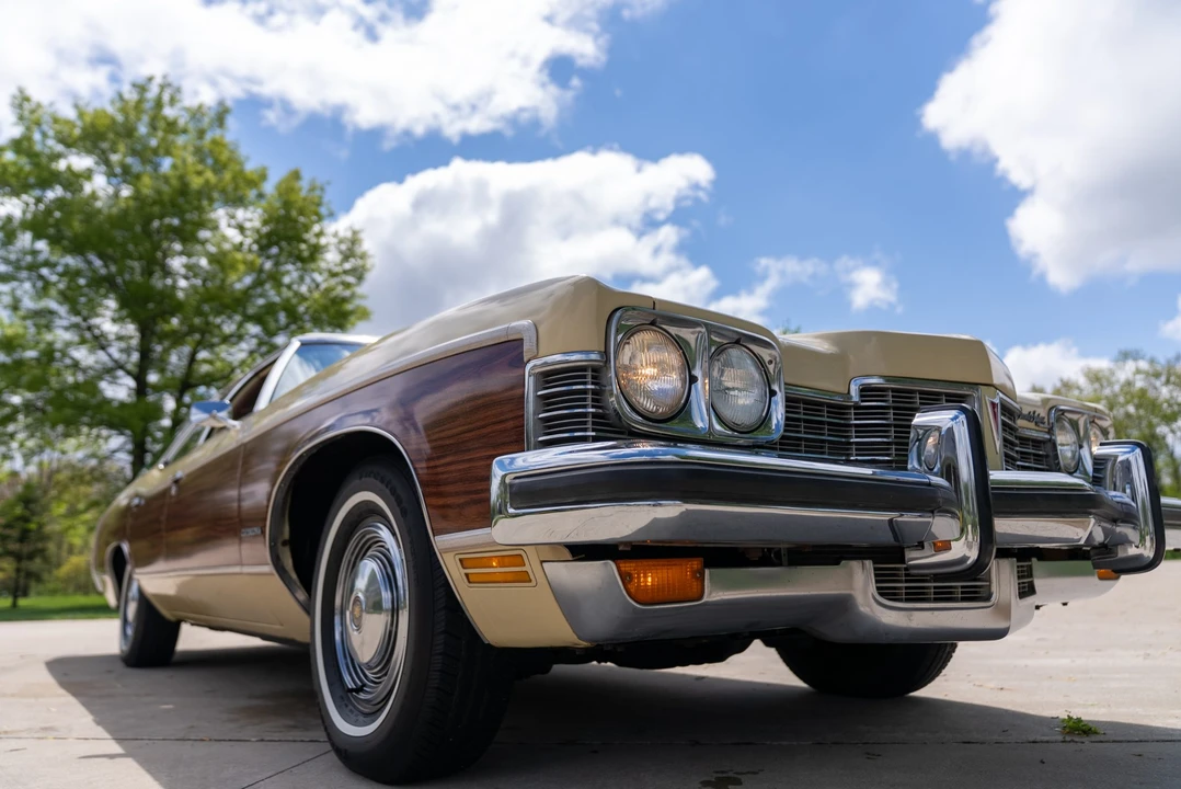 1973 Pontiac Safari - Image 24 of 31