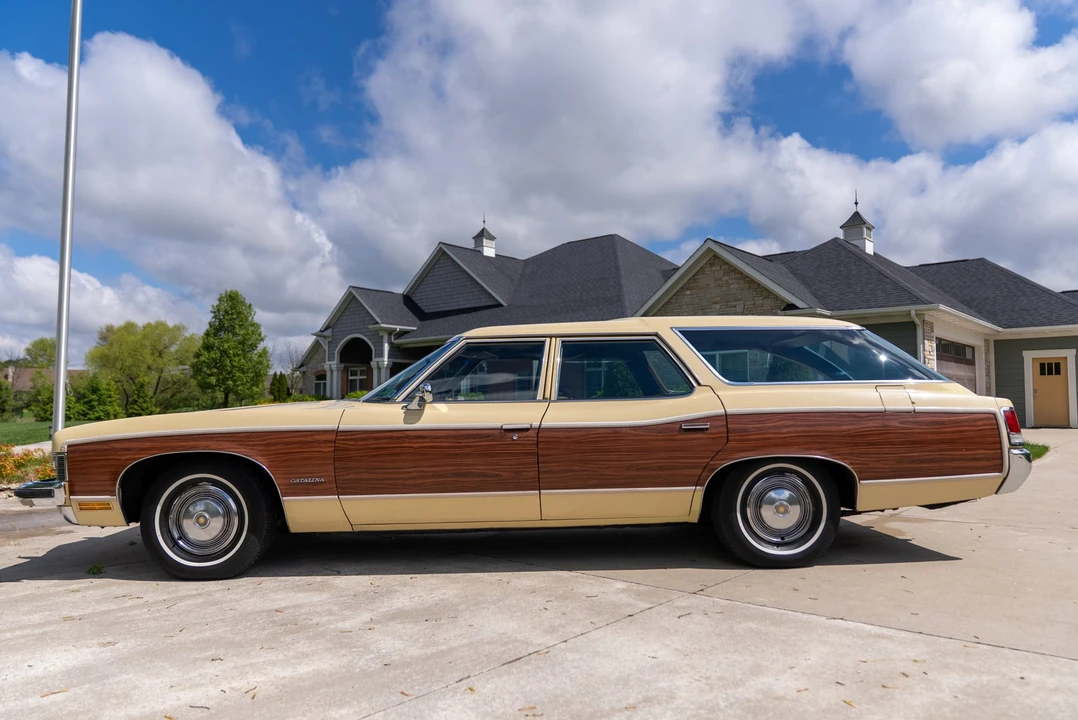 1973 Pontiac Safari - Image 8 of 31