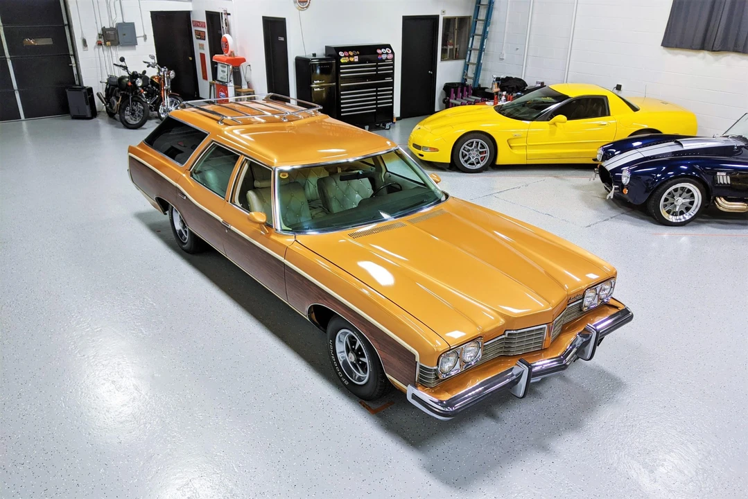 1973 Pontiac Safari - Image 14 of 31