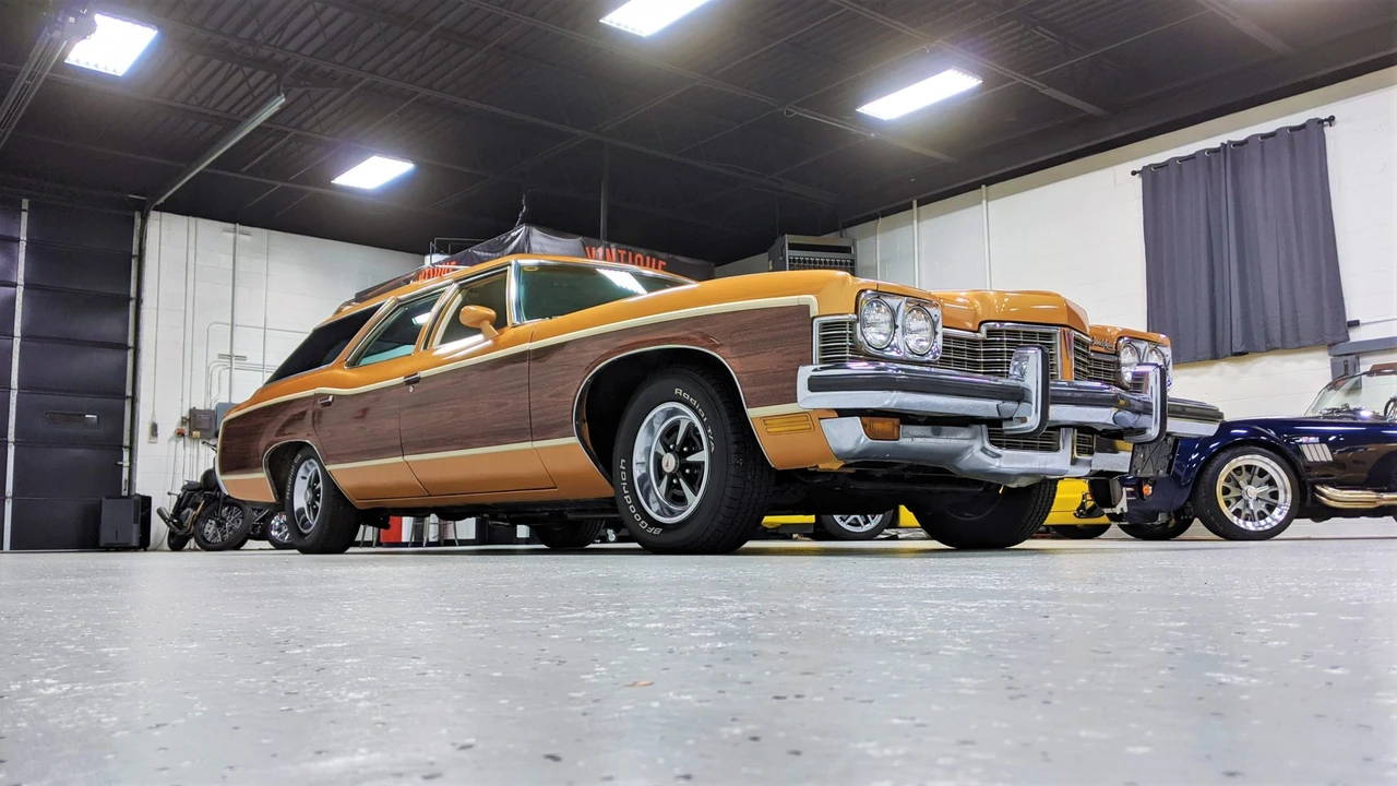 1973 Pontiac Safari - Image 16 of 31