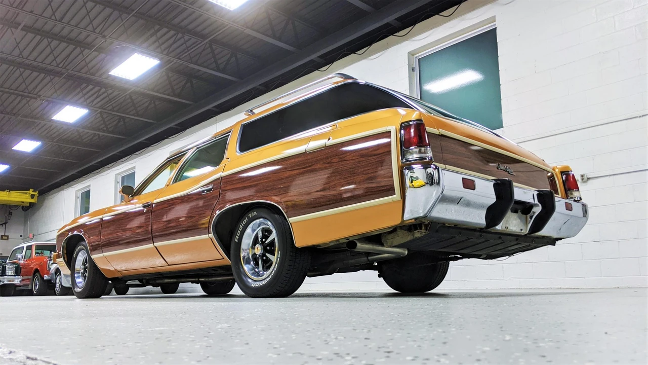 1973 Pontiac Safari - Image 5 of 31
